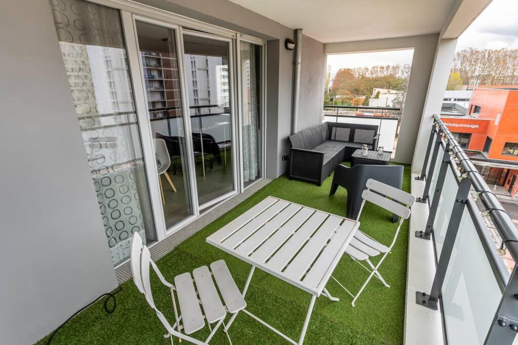 T3-2 Min Metro-24 24H Leilighet Toulouse Eksteriør bilde